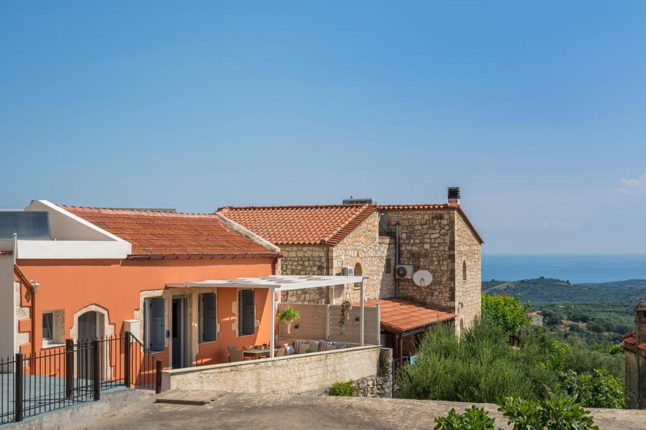 Iosif De Home Kournas Exterior photo