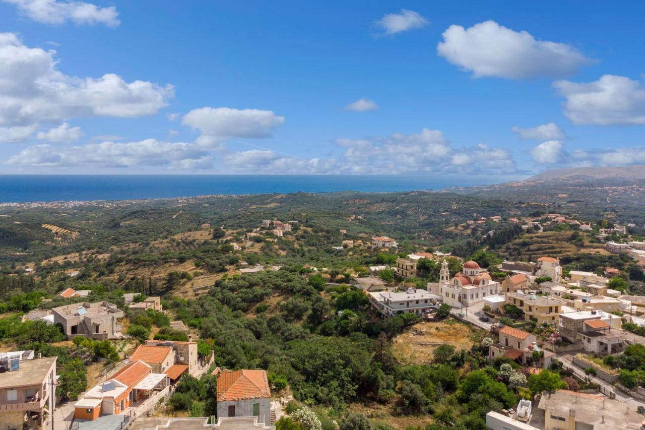 Iosif De Home Kournas Exterior photo