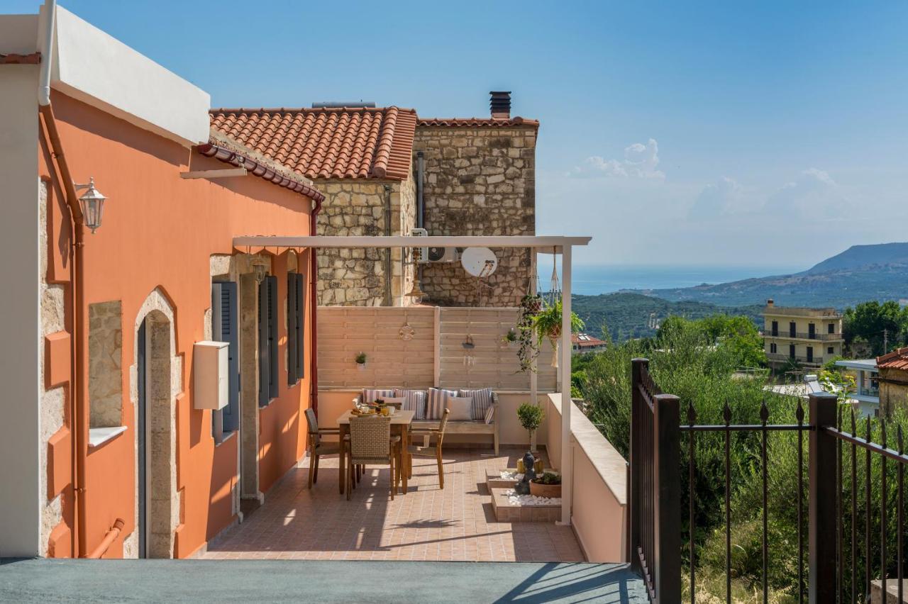 Iosif De Home Kournas Exterior photo